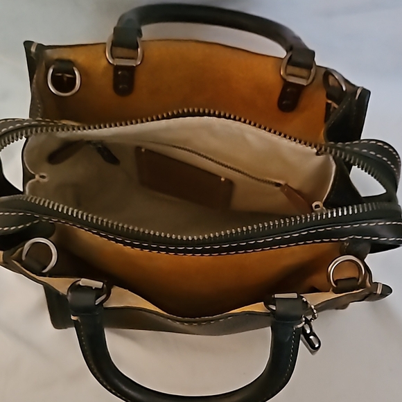 Coach Rogue Handbag - Never Used - Picture 3 of 9